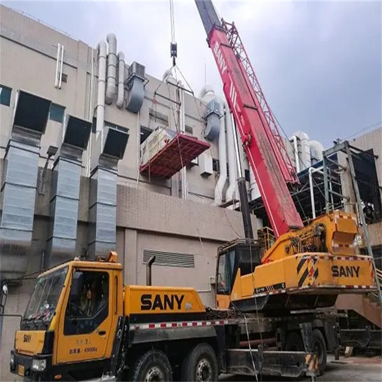 高明租赁大型汽车吊，助力工程项目高效进行